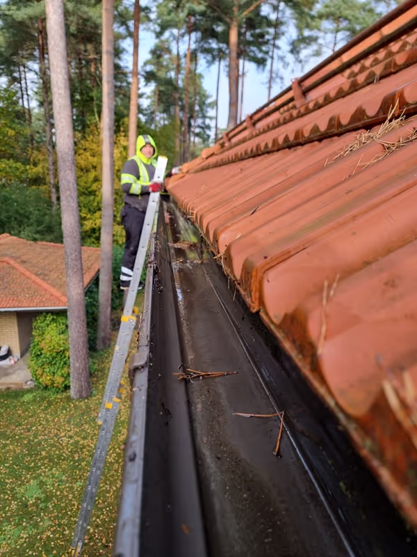 Oma kodu katusekraavide puhastamine